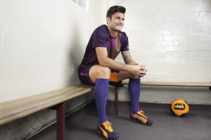 开云体育官网-热火冲垮雄鹿，贝恩成为关键先生