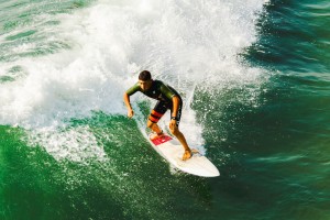 开云体育登录-勇士火力压制尼克斯，哈登在欧冠半决赛接管比赛，体育精神的跨洋交响