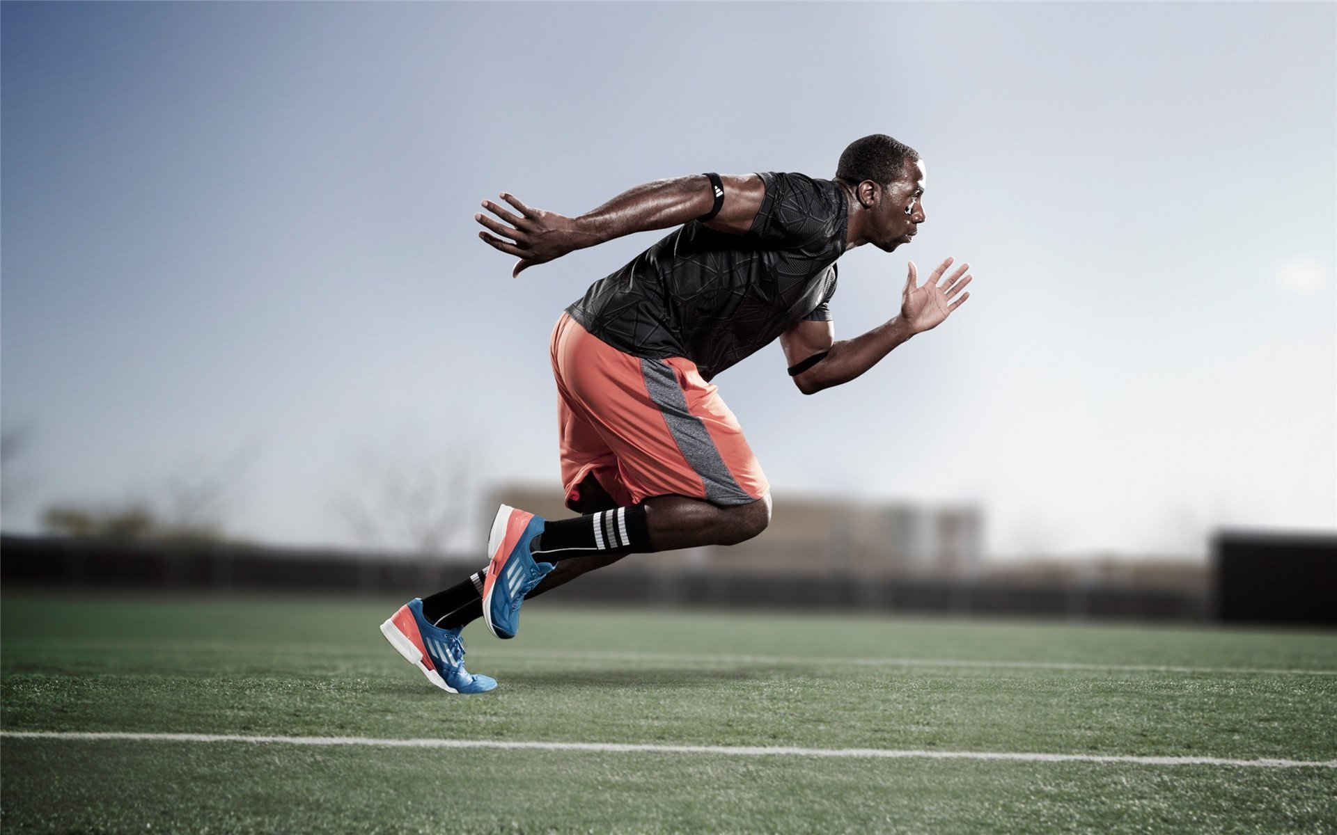 梅西的完美舞步，照亮了巴拉圭的逆转之光