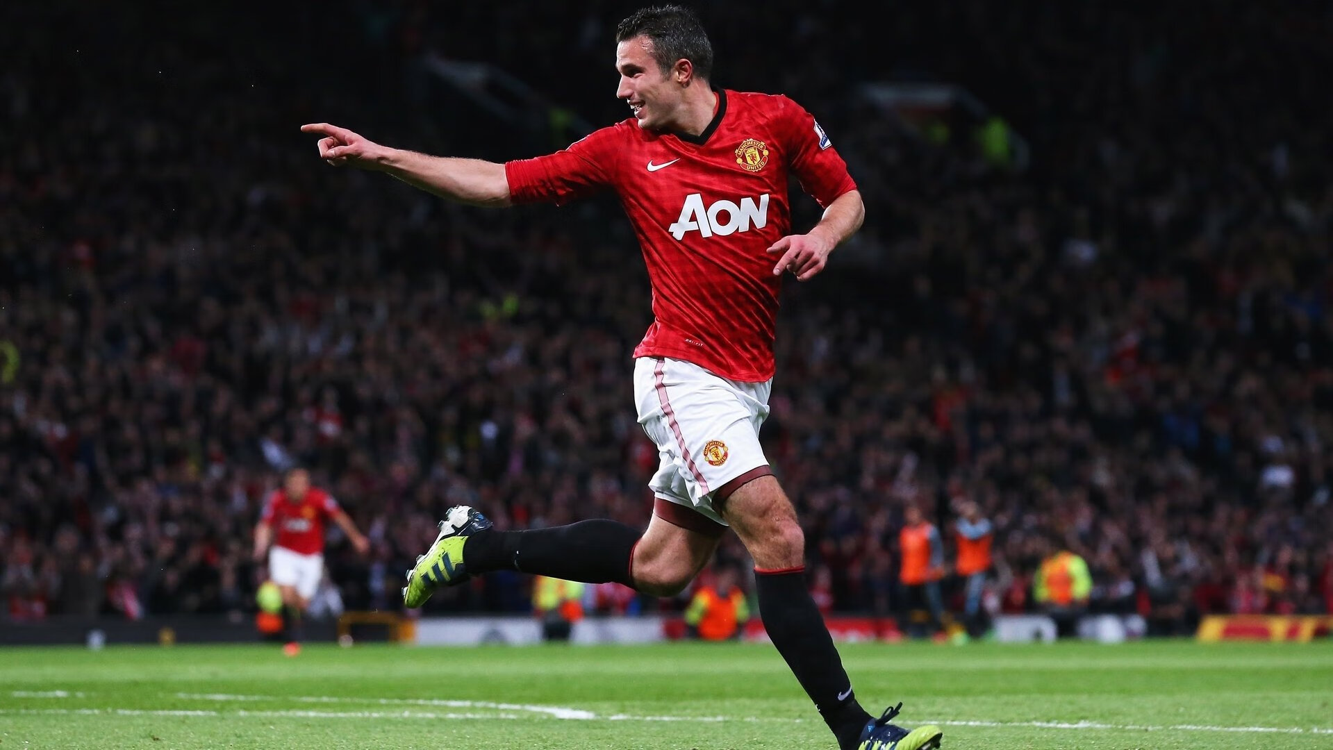 帕尔默，从曼市弃子到梦剧场焦点，一记重炮轰开西班牙与曼联的宿命之门